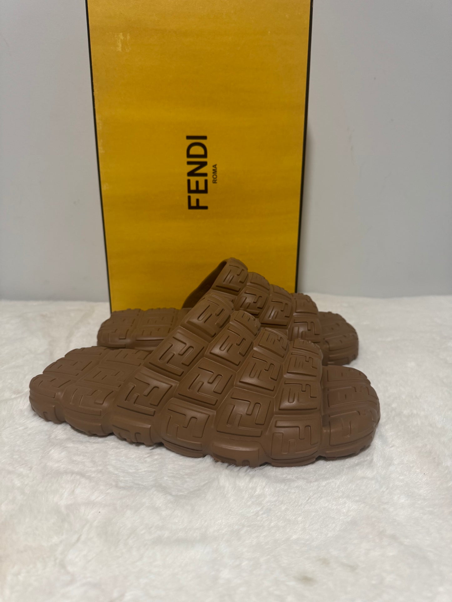 Fendi Sandals/Cloud Slides