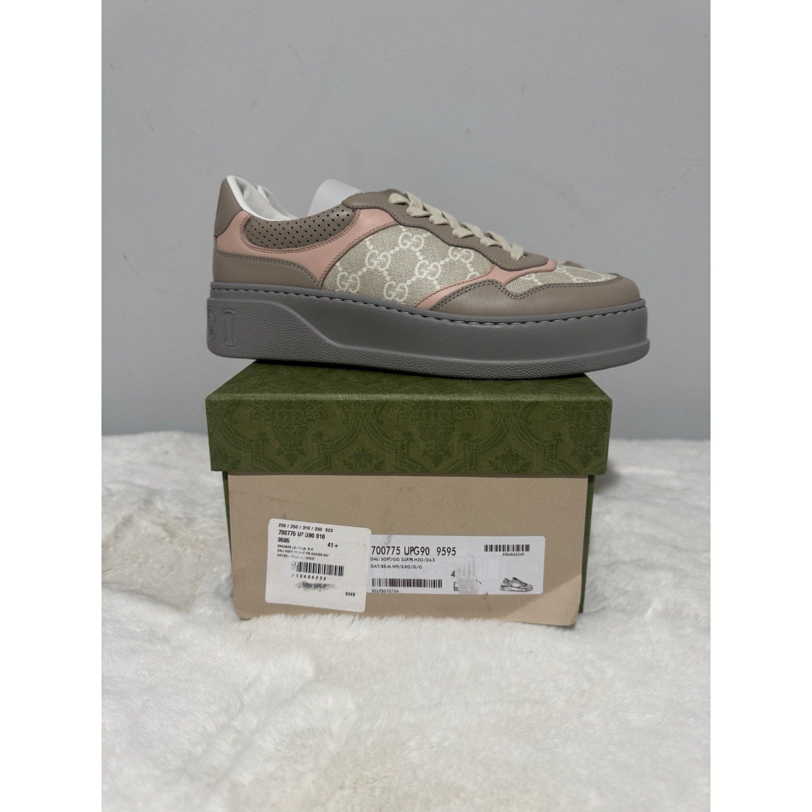 Gucci GG Logo Sneaker Oatmeal Light Pink Sneaker