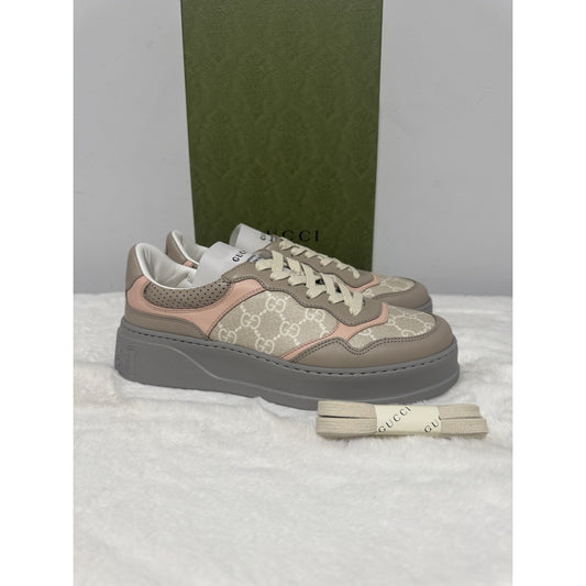 Gucci GG Logo Sneaker Oatmeal Light Pink Sneaker Size 41.5