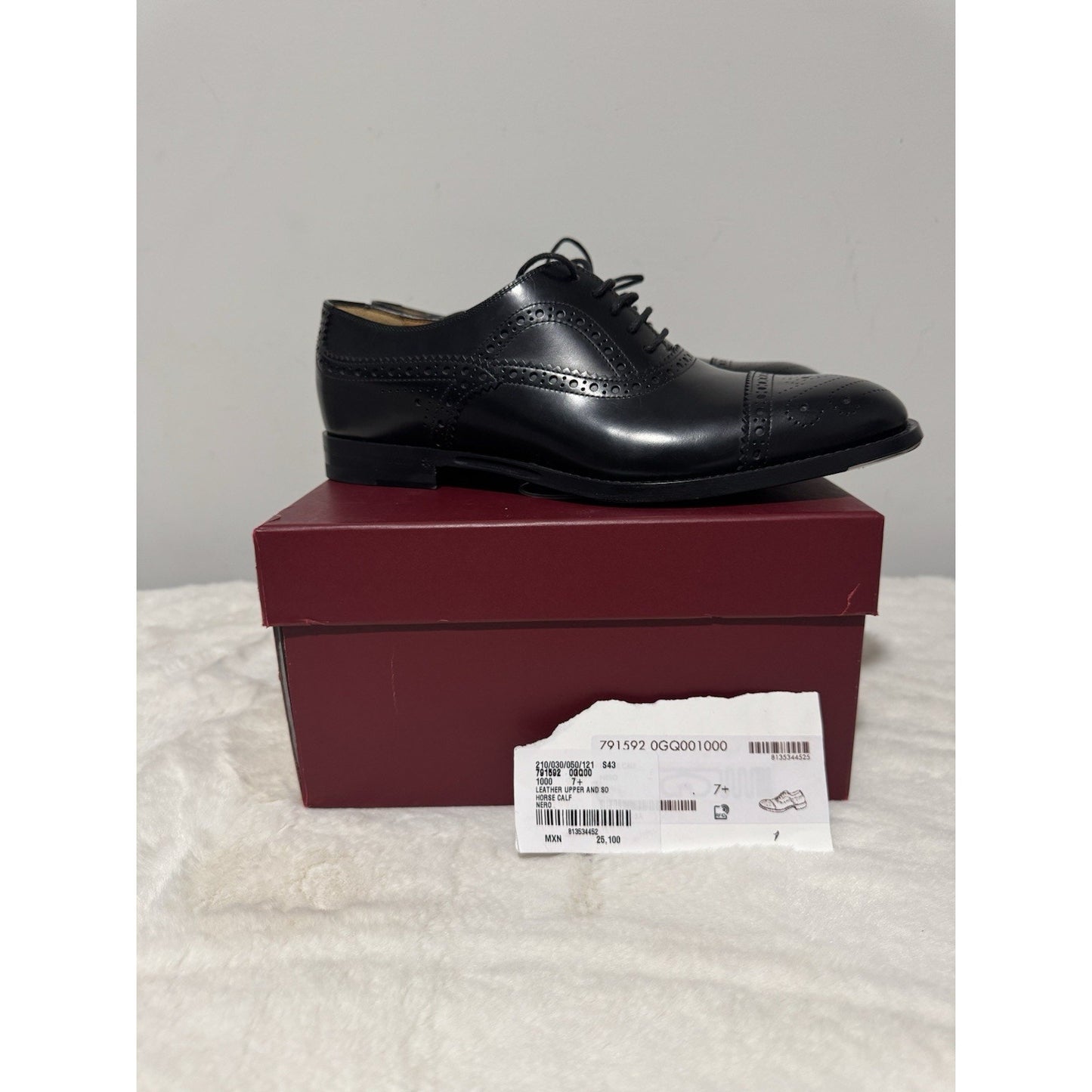 GUCCI Men's Black Leather Lace Up Dress Shoes Gucci Size: 7.5; US Size: 8