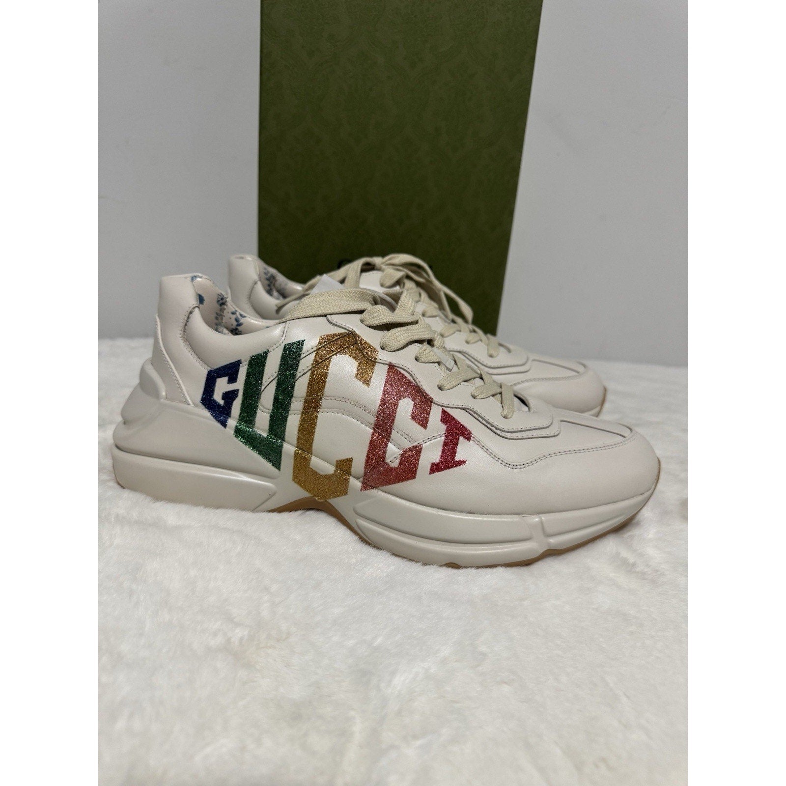 Gucci Rhyton Platform Calfskin Glitter Logo Womens Sneakers Mystic White