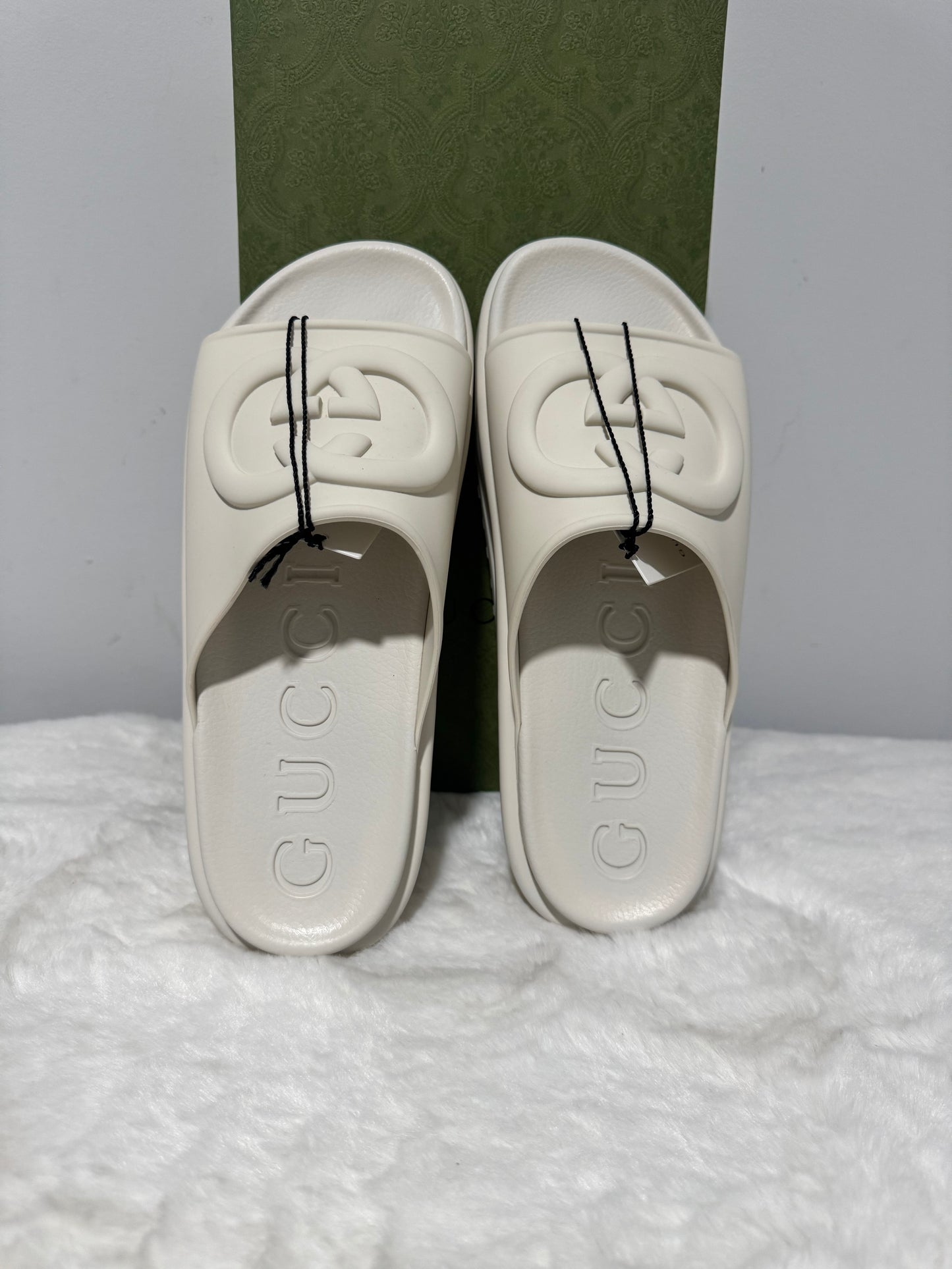 Gucci Authentic Slide Sandals Interlocking GG Logo White