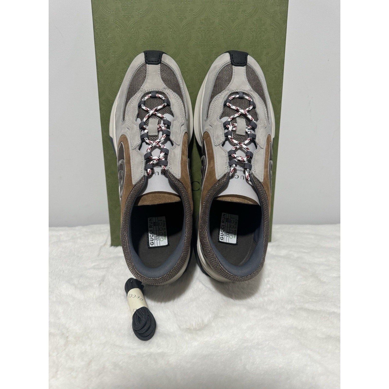 Gucci Men's Gucci Run Sneaker Light Grey Suede