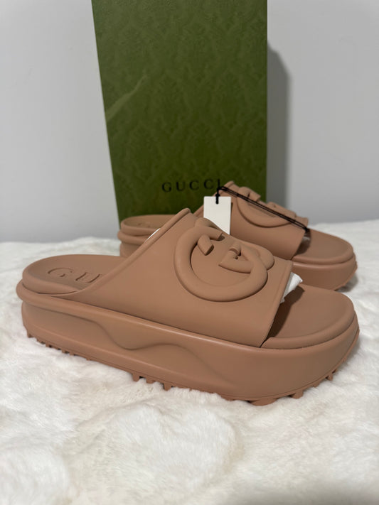 Gucci Authentic Slide Sandals Interlocking GG Logo Beige
