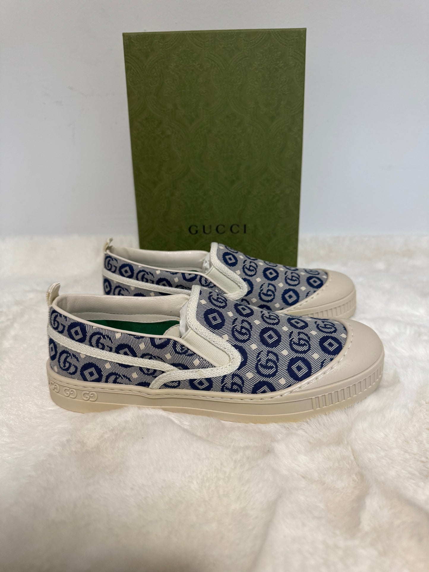 Unisex Gucci GG Print Coated Canvas Slip on Sneakers