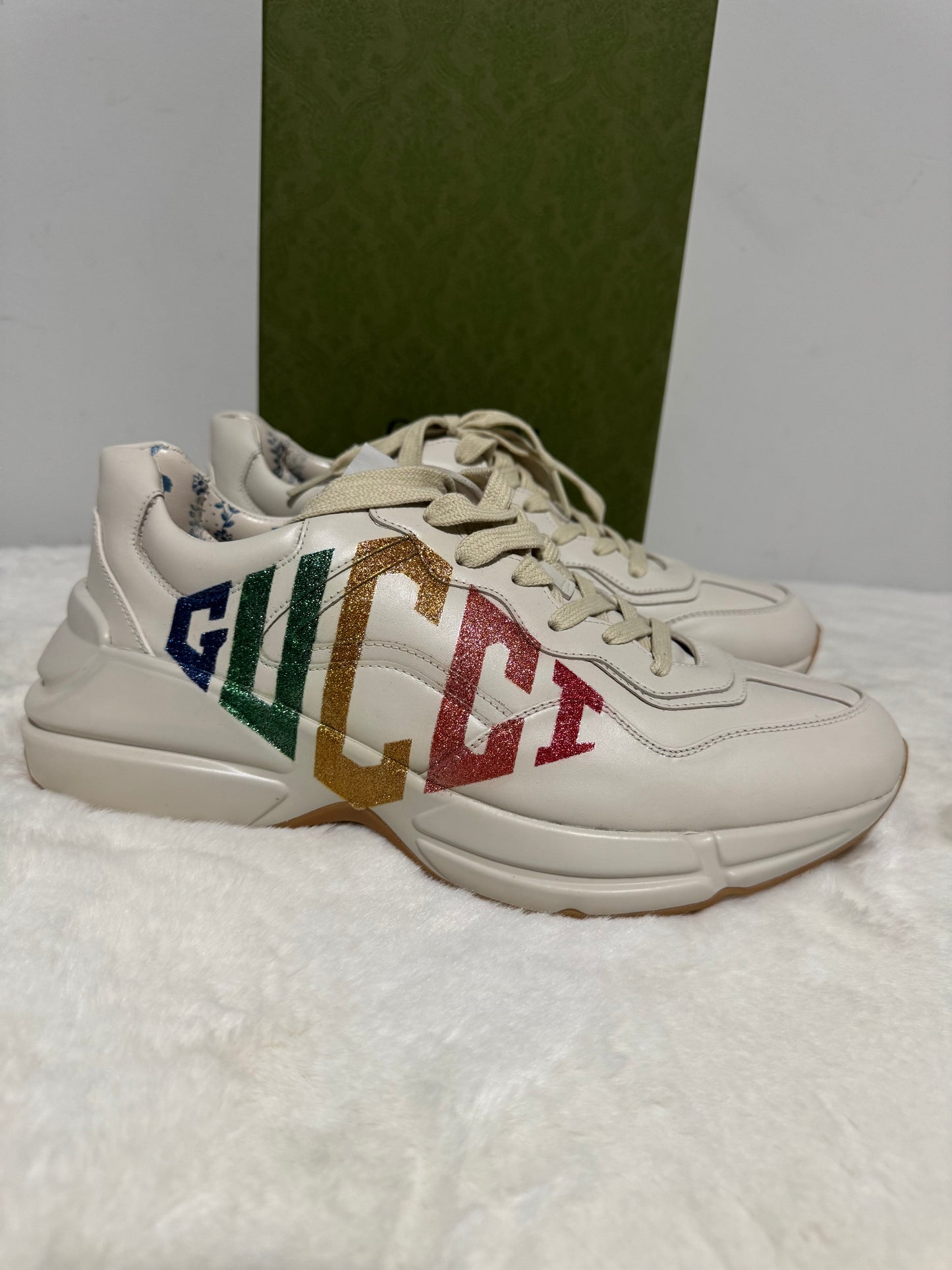 Gucci Rhyton Platform Calfskin Glitter Logo Womens Sneakers Mystic White
