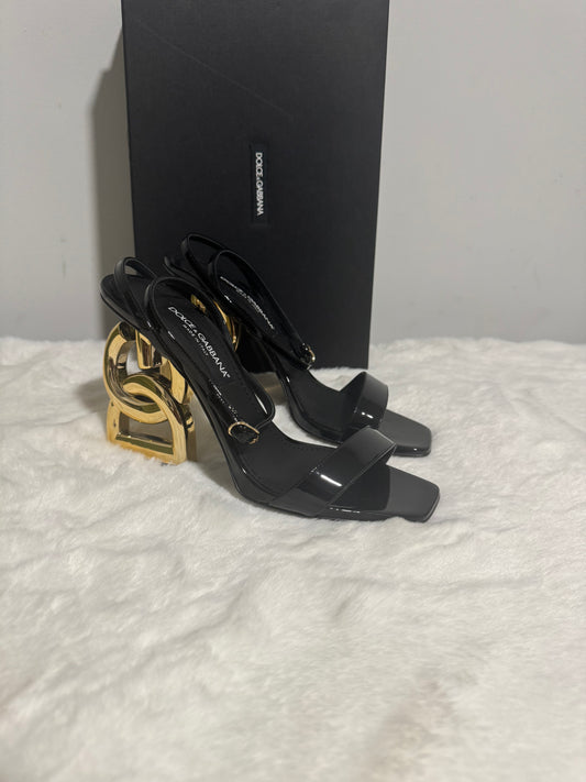 DOLCE&GABBANA Keira 105mm Black
Patent Leather Sandals New