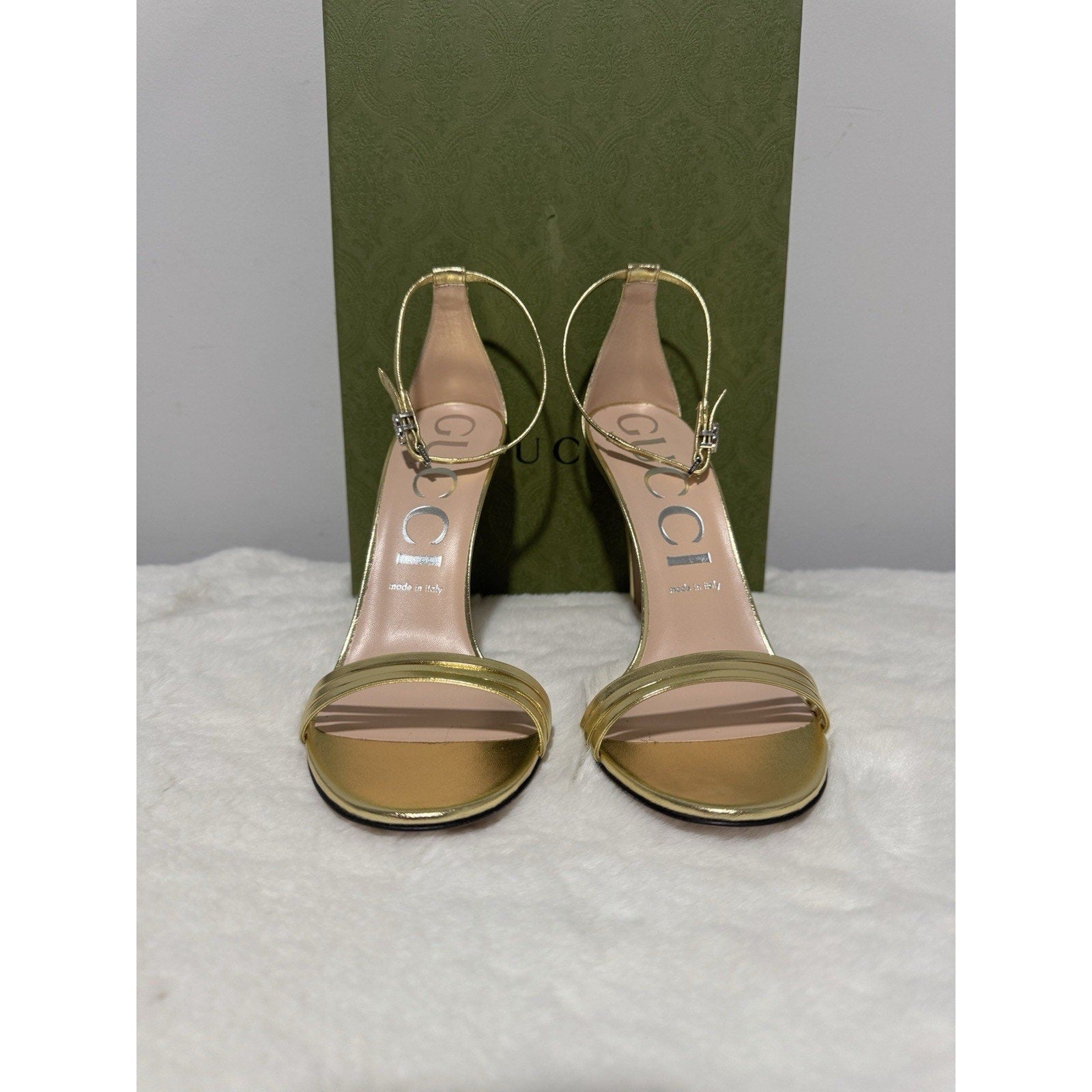 Gucci Women's Gold Ilse Metallic Leather 85mm Heel Sandal Shoes
